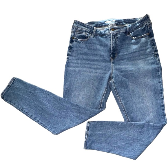 Old Navy Denim - Old Navy Size 14 Rockstar Super Skinny High-Rise Stretch Jeans